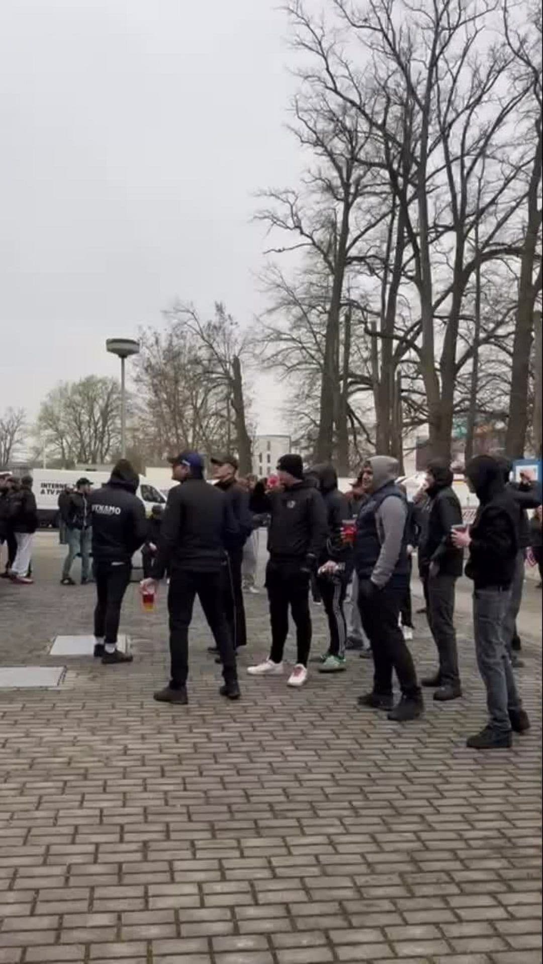 Fanouškům Budějovic dochází trpělivost: Nneke, prodej to!