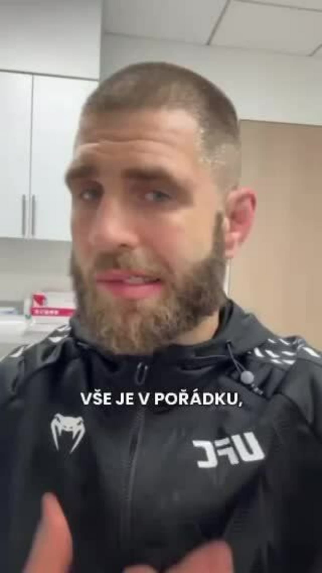 Procházkovo vyjádření z nemocnice: Dojel jsem na svůj soucit