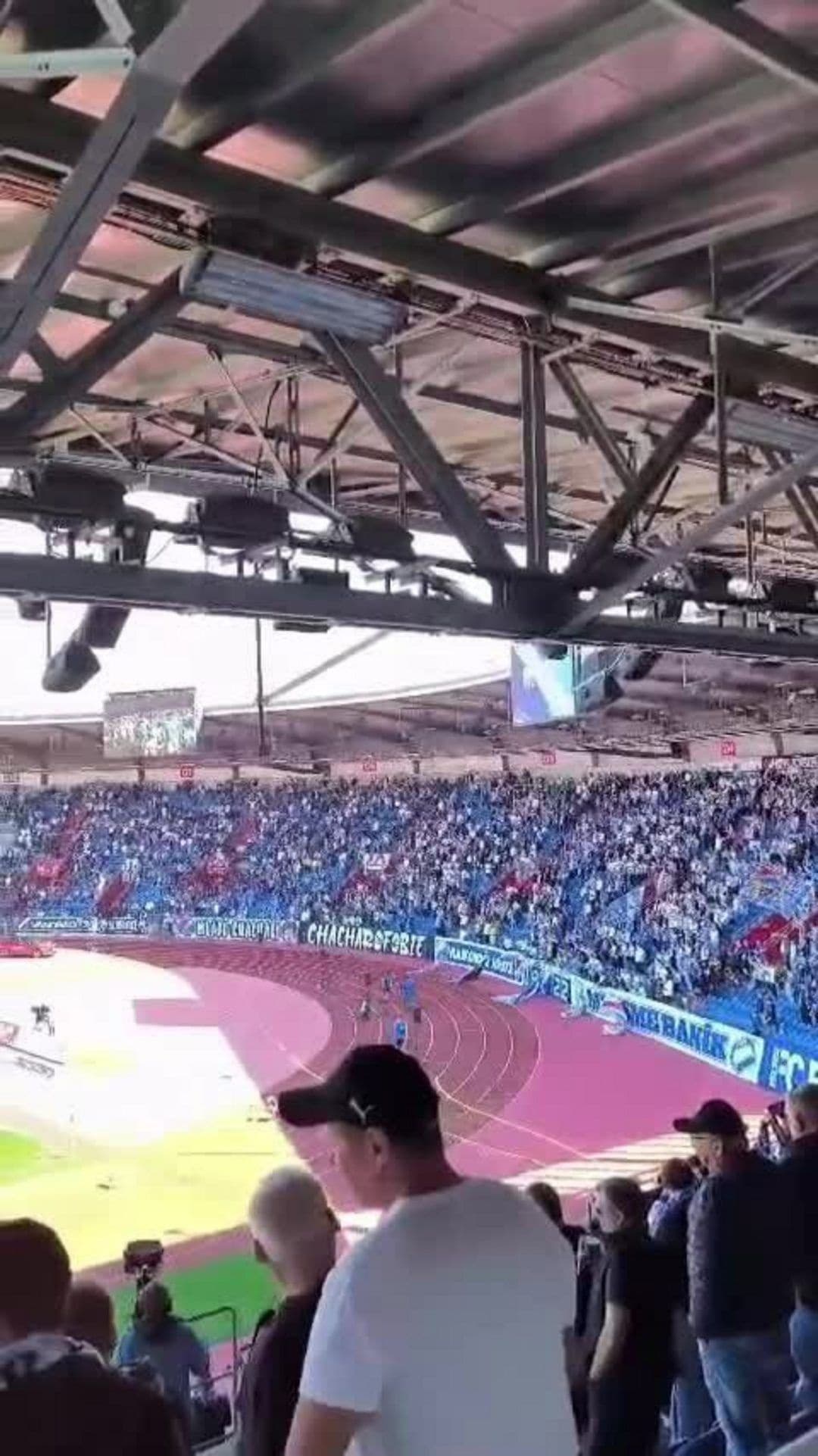 Rubejte za Baník! Fanoušci v Ostravě poslali jasný vzkaz