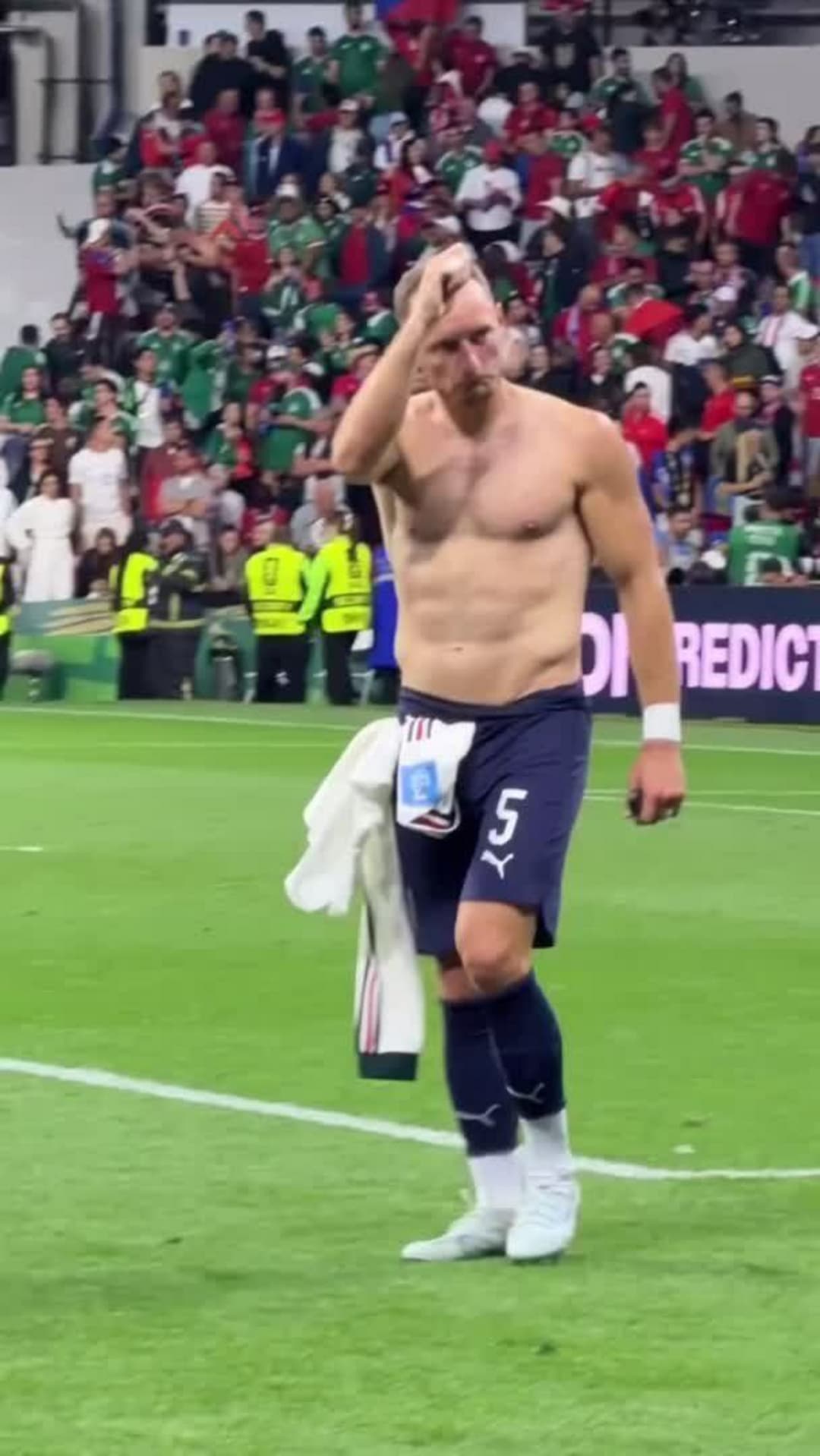 Coufal smekl před mexickými fanoušky